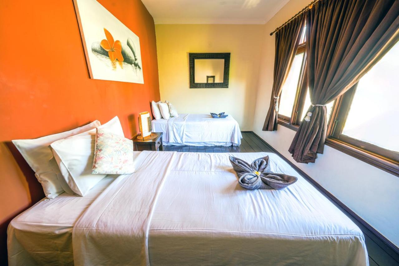 De Cinta Villa - Kuta - 5 Bedrooms - Heart Of Kuta Экстерьер фото